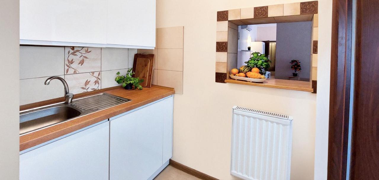 Apartamenty Gorki Male Tuszyn Exterior foto